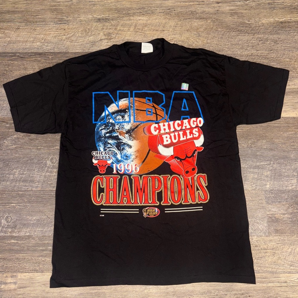 🔥 Vintage 1996 Chicago Bulls NBA Champions T-Shirt NWOT 🔥